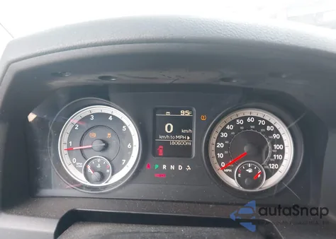 2013 Ram 1500 Express из США, поврежденный, VIN 1C6RR6KT9DS548930